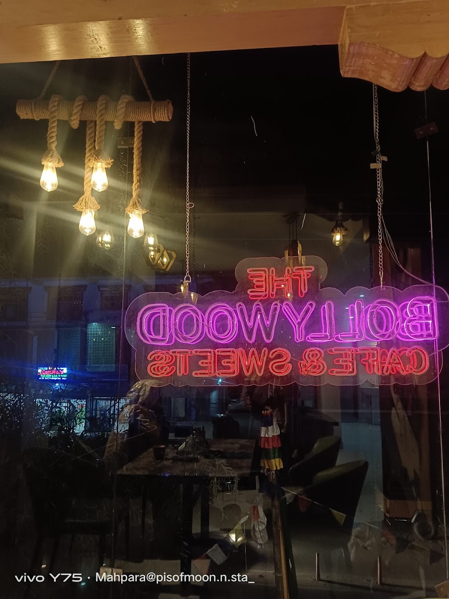 The bollywood cafe and sweets