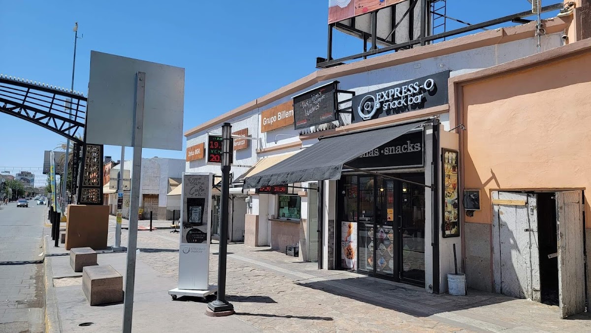 Express-o Snack Bar
