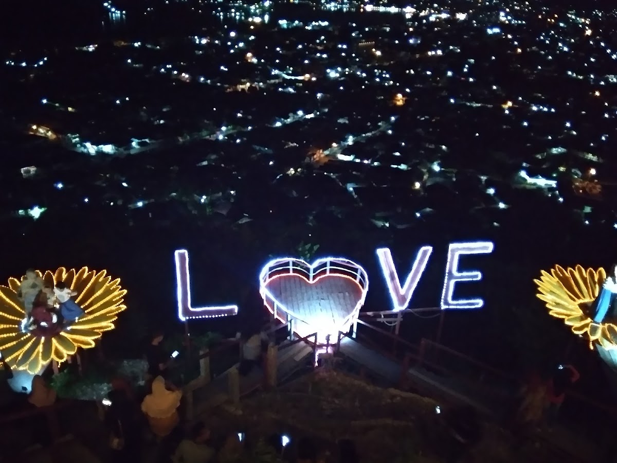 Cafe Bukit Kasih Sayang - 4