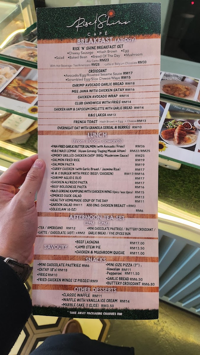 Rise & Shine Cafe Miri - 2