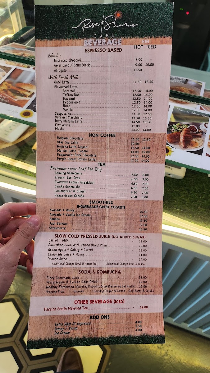 Rise & Shine Cafe Miri - 3