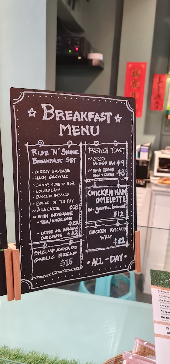 Rise & Shine Cafe Miri - 8