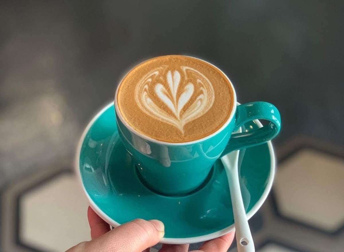 Rise & Shine Cafe Miri - 4