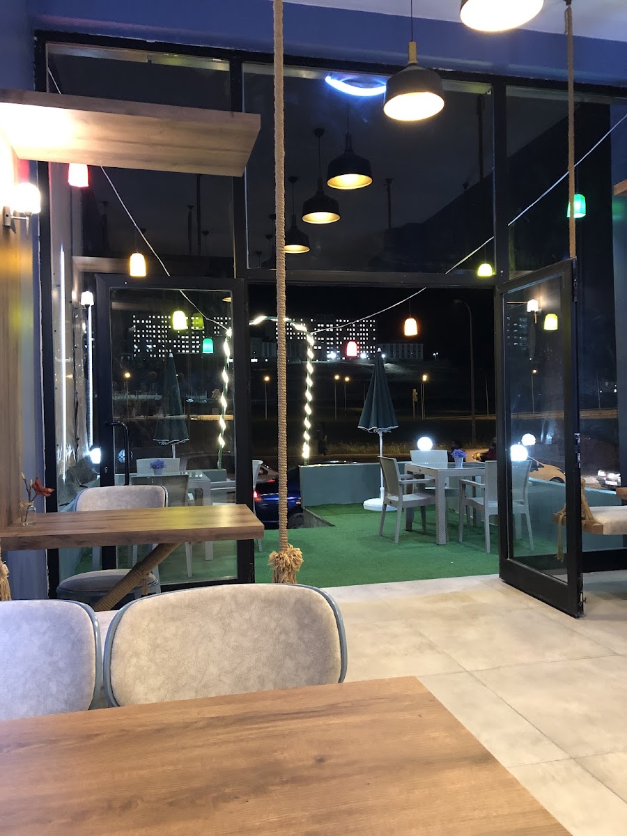 Düşler Sokağı Cafe