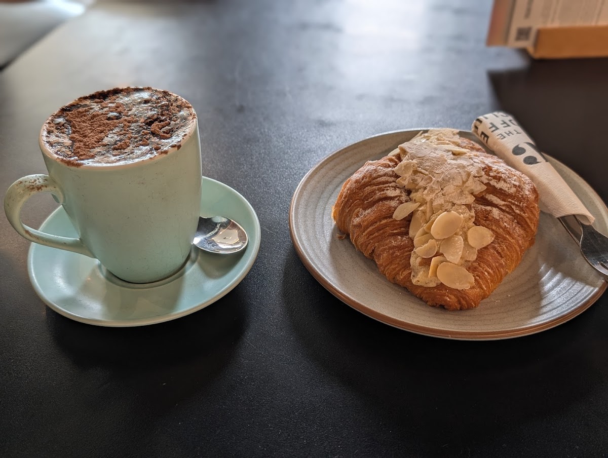 The Coffee Club Cafe - Brisbane Charlotte Tower - 5