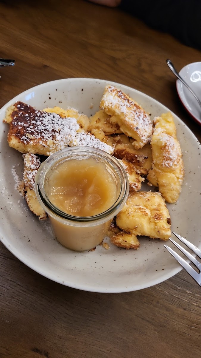 Wiener Kaffeehaus Gutmann - Fruhstuck - Mittagstisch - Kaffee & Kuchen - 7