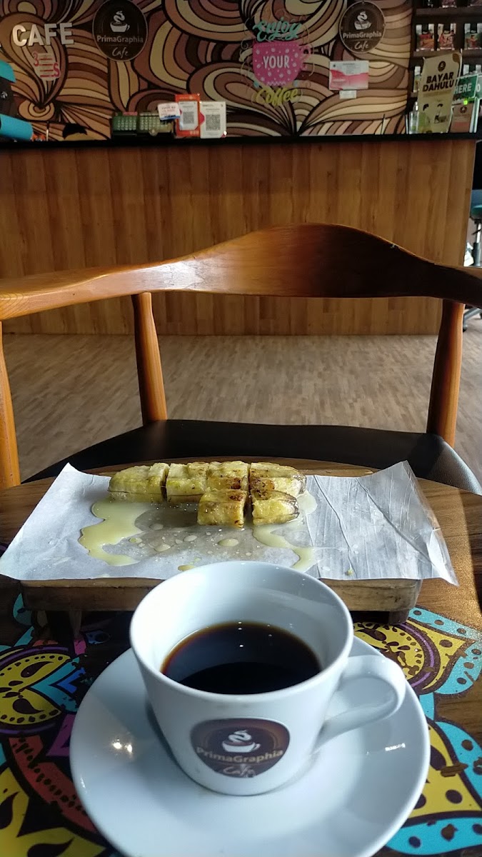 Primagraphia Cafe - 7