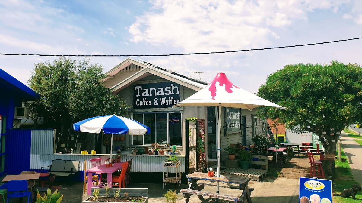 Tanash Café