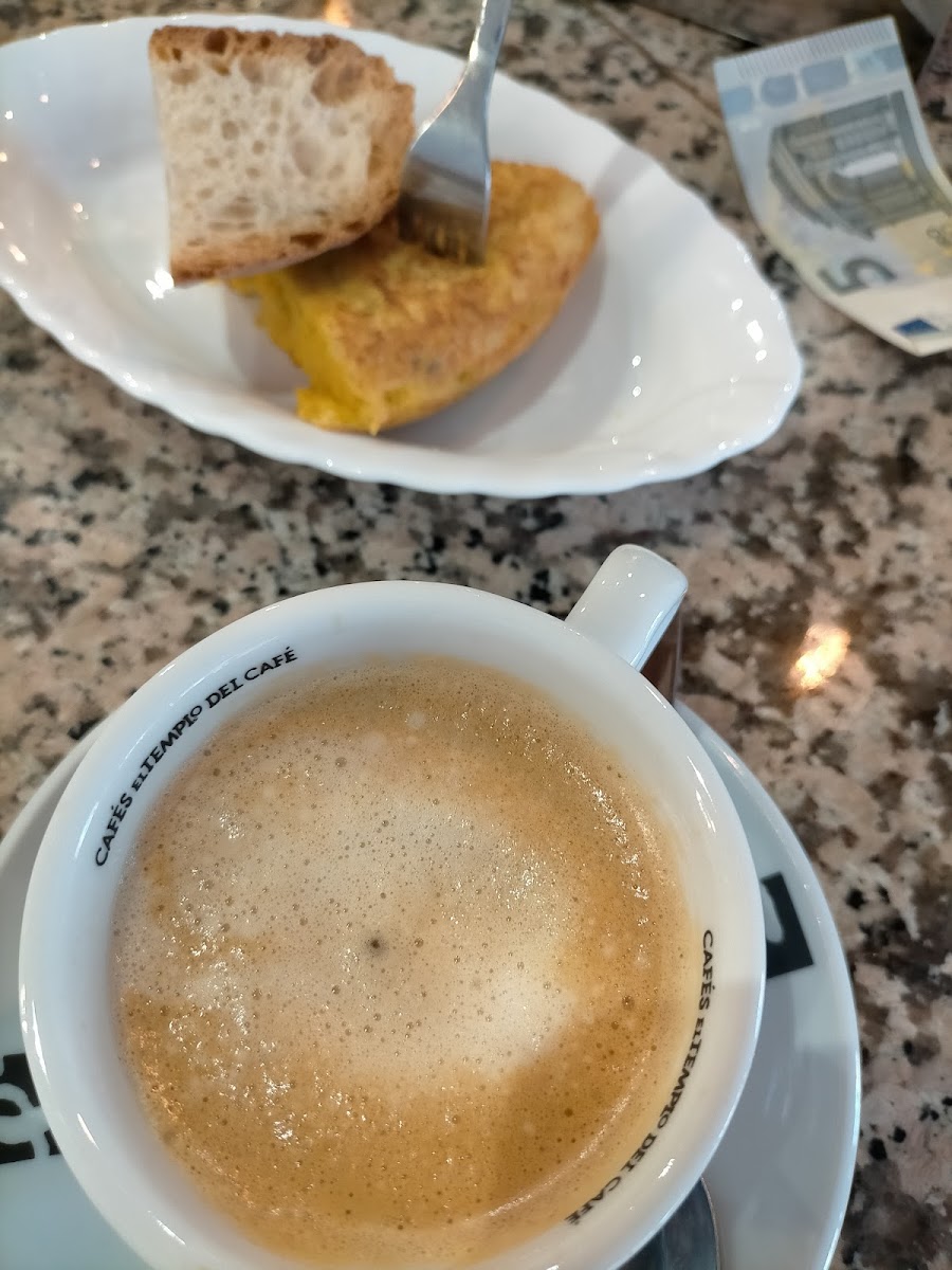 Cafe Bar Dona Urraca - 5