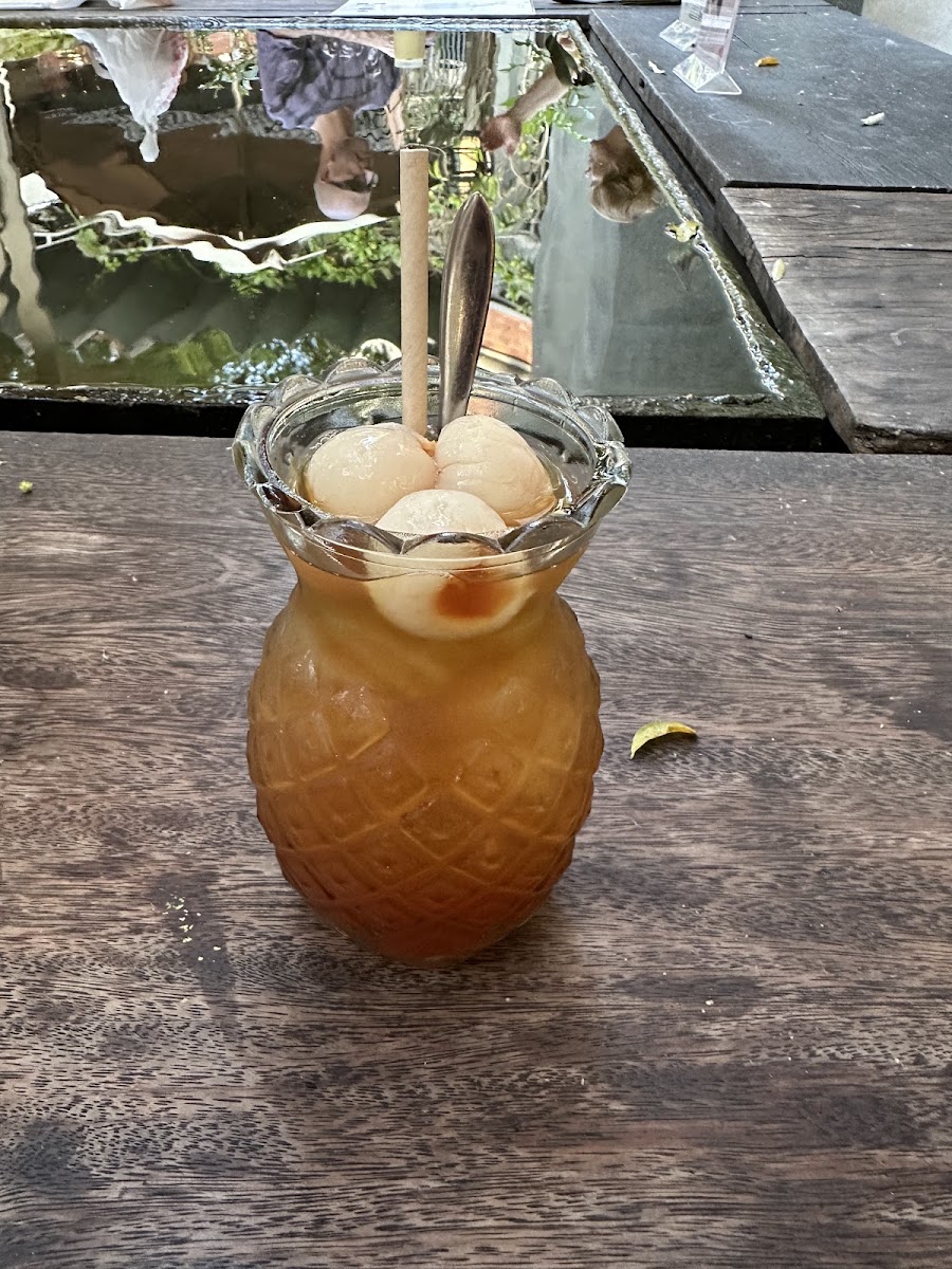 Le Flaneur Cafe & Bar - 9