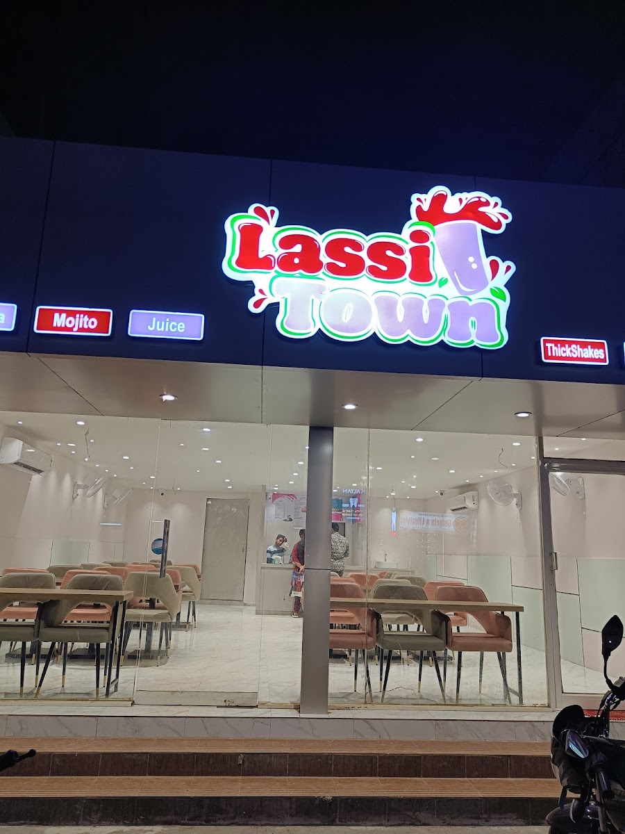 Lassi Town
