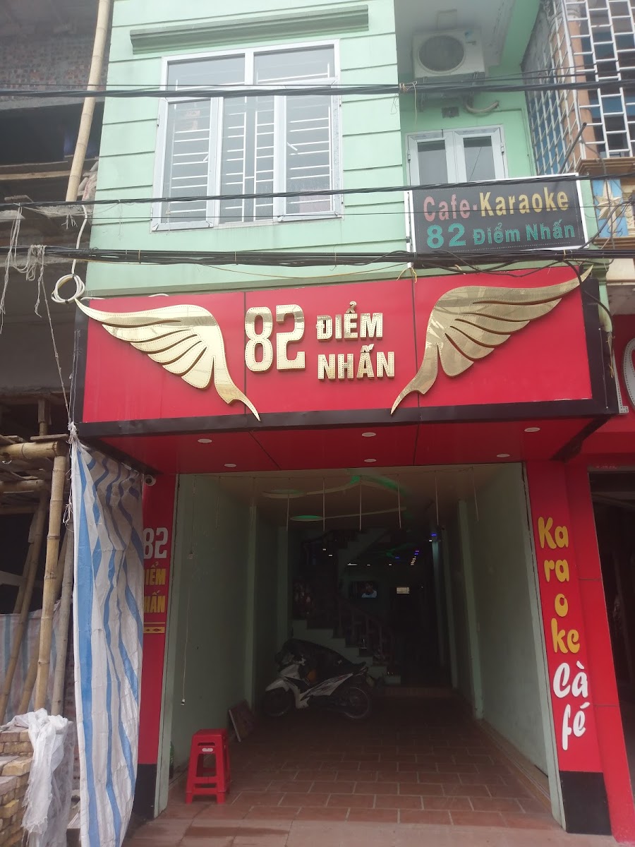 Cafe Karaoke 82 Điểm Nhấn