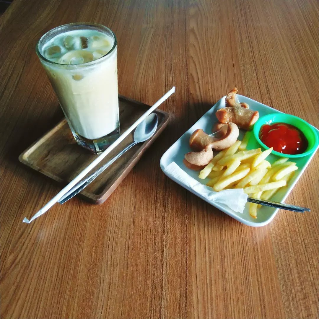 Mimikula Cafe & Bike Care - 5