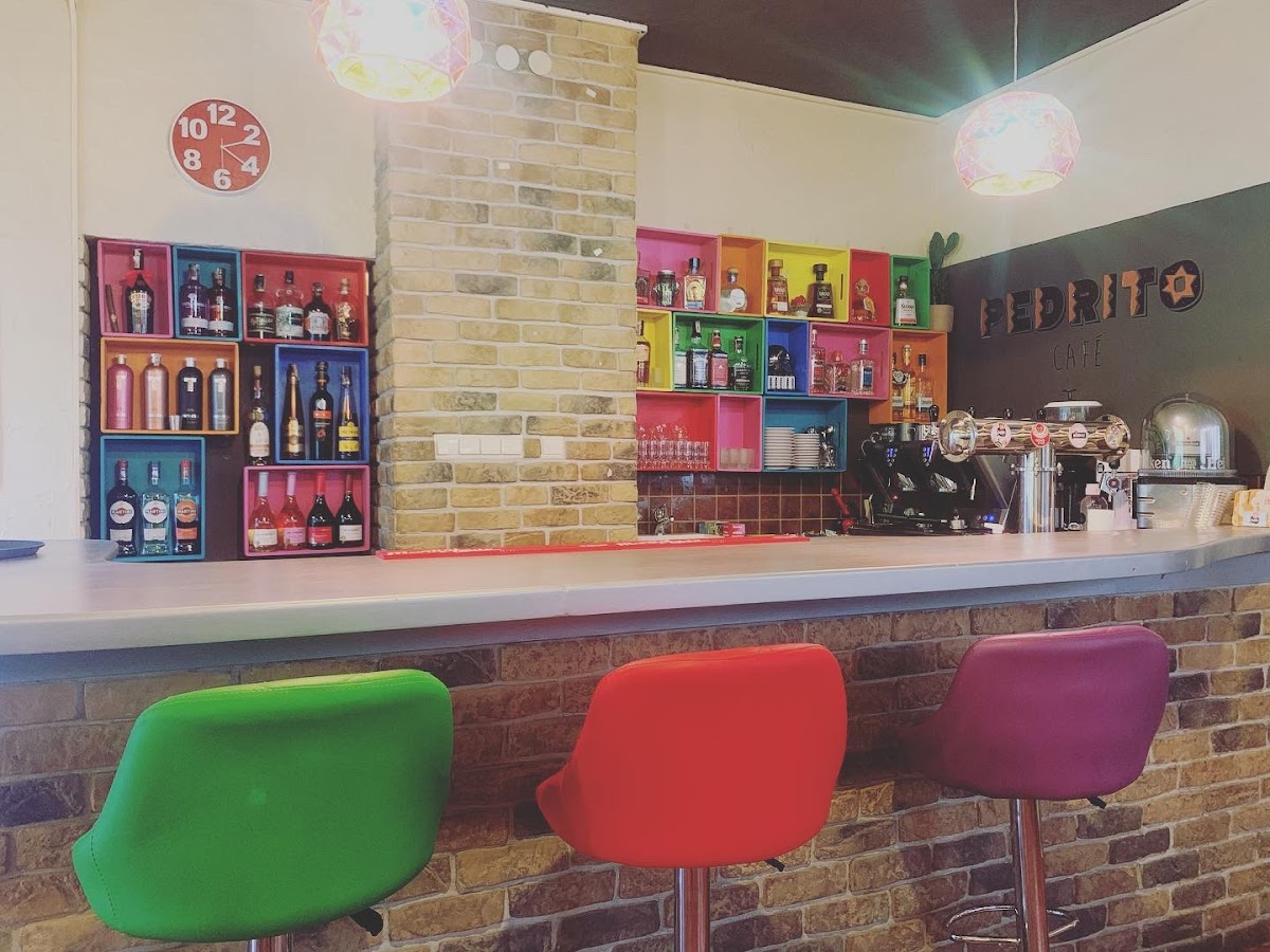 PEDRITO café