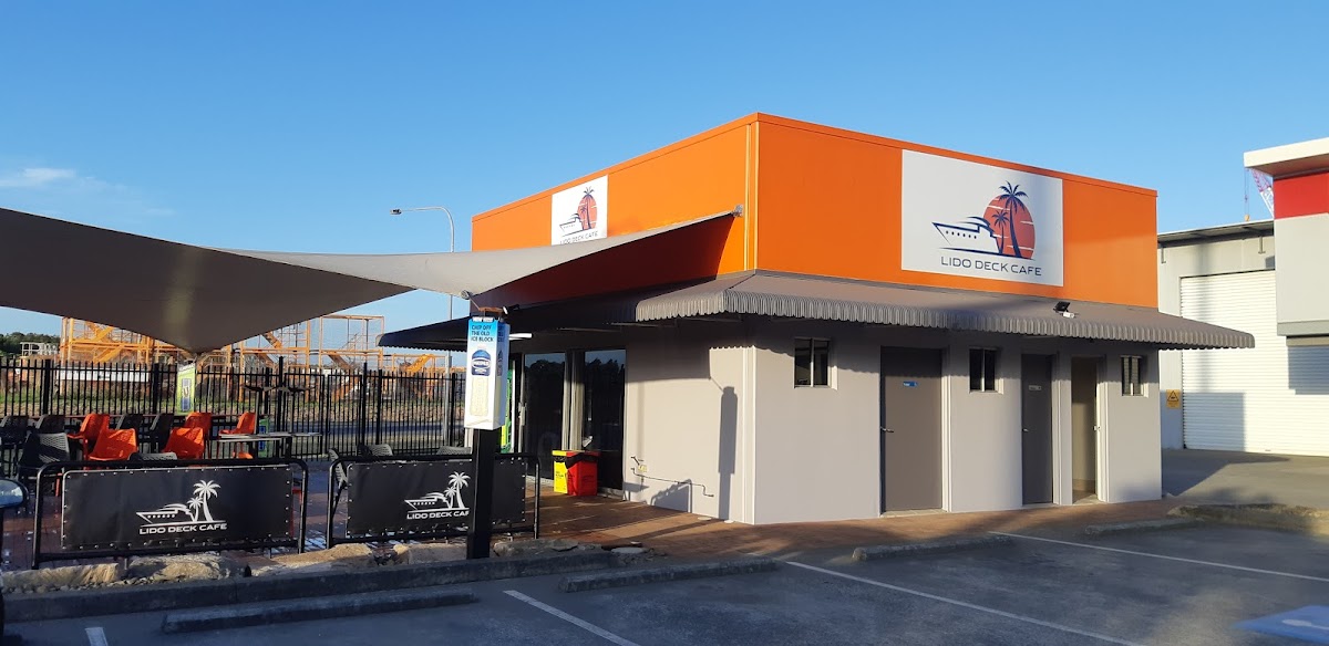 Lido Deck Cafe
