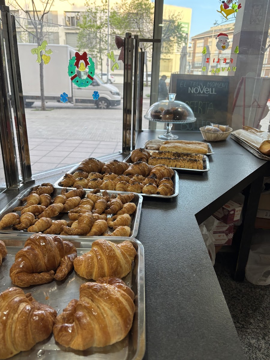 Cafetería Forn El Teu Moment - 4