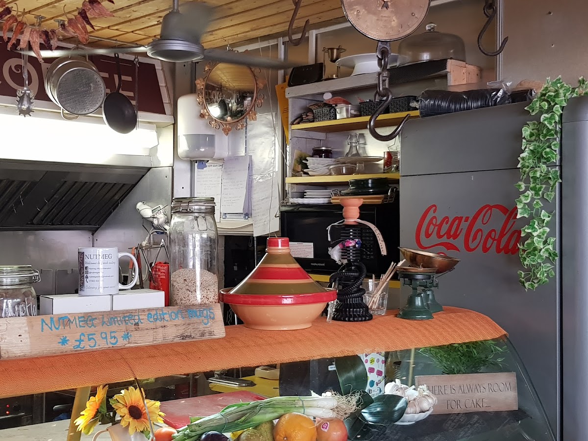 Nutmeg Wolverhampton - 6