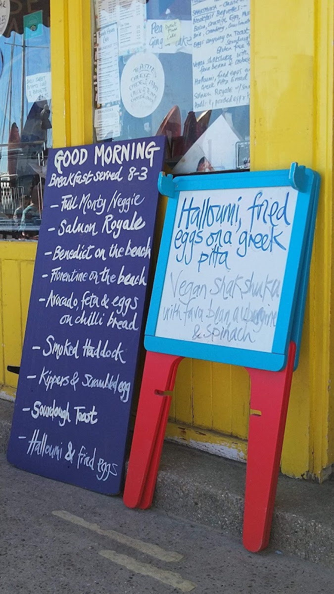 The Beach House Cafe - 3