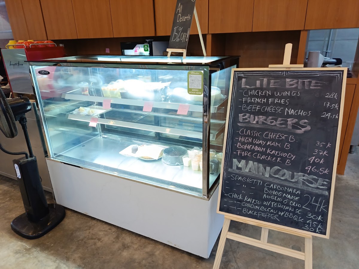 Brauwn Coffee and Bakery