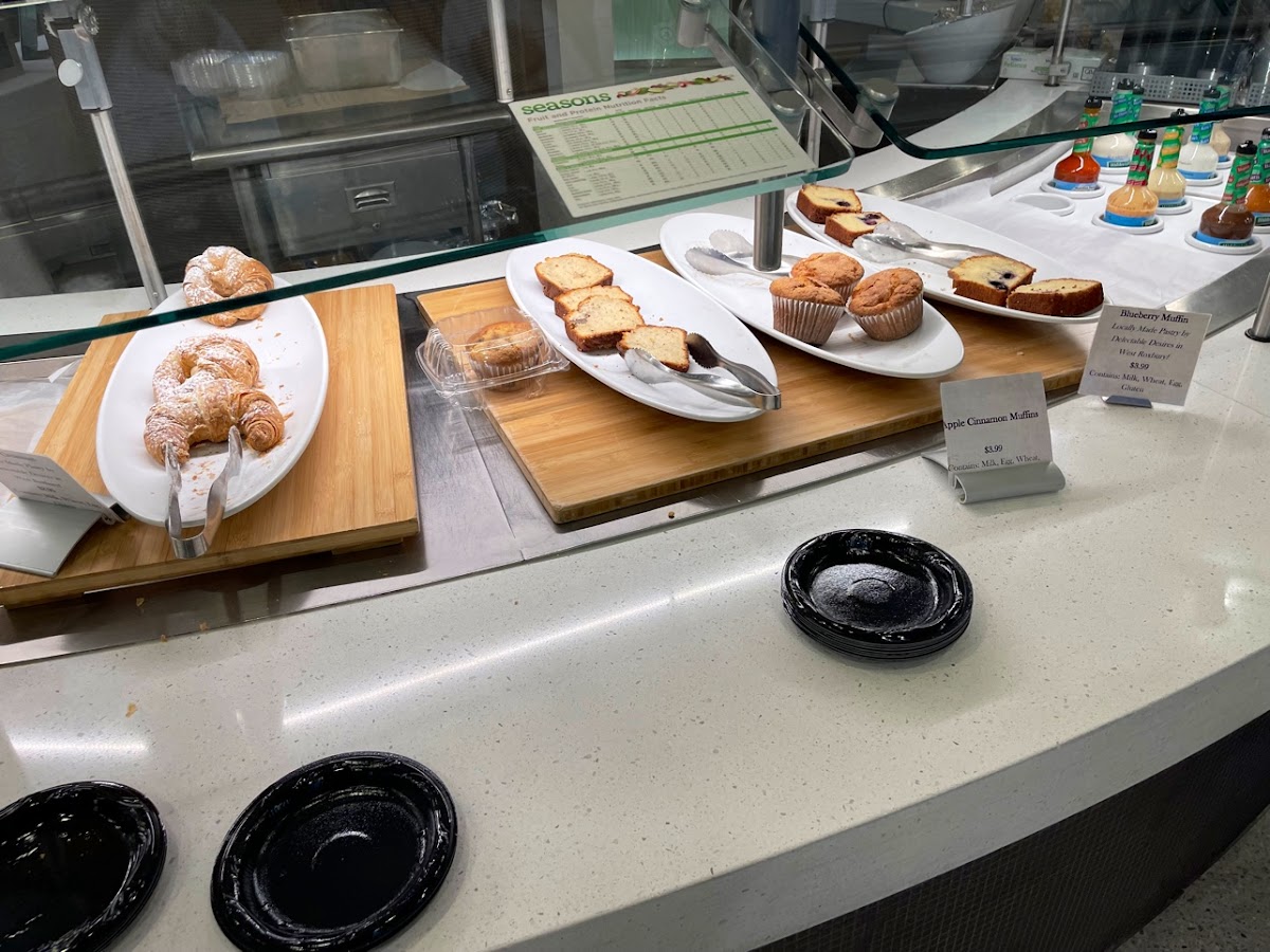 Garden Cafe at BWH - 6
