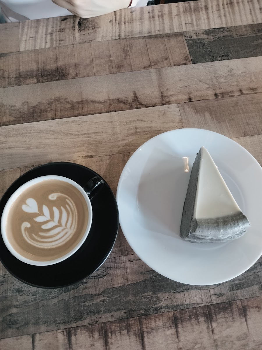 Coffee Life Cafe - 6