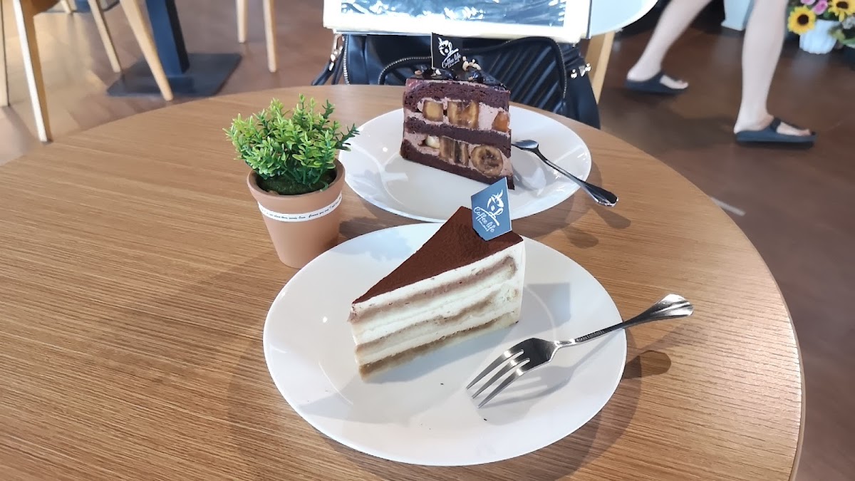 Coffee Life Cafe - 8