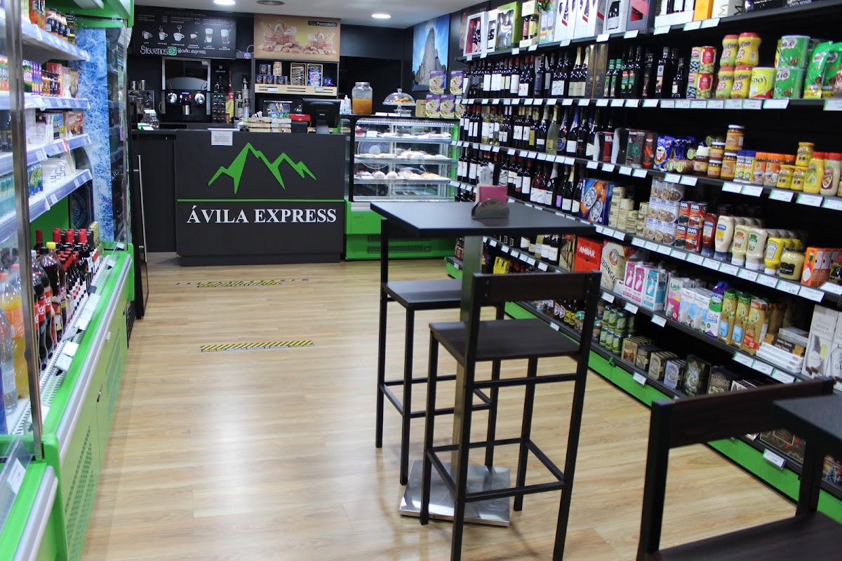 Market Ávila Express - Café Gourmet, Vinos y Alimentcion - 5