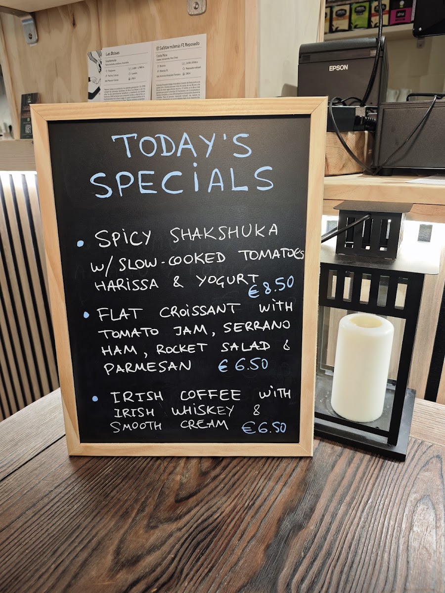 Low Tide Cafe - 8