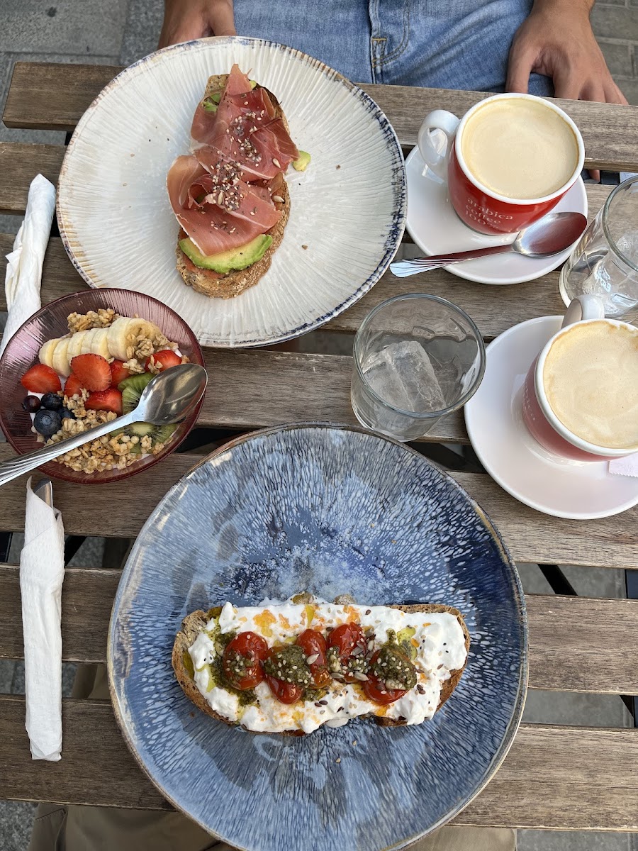 La Deliciosa | Cafe - 3