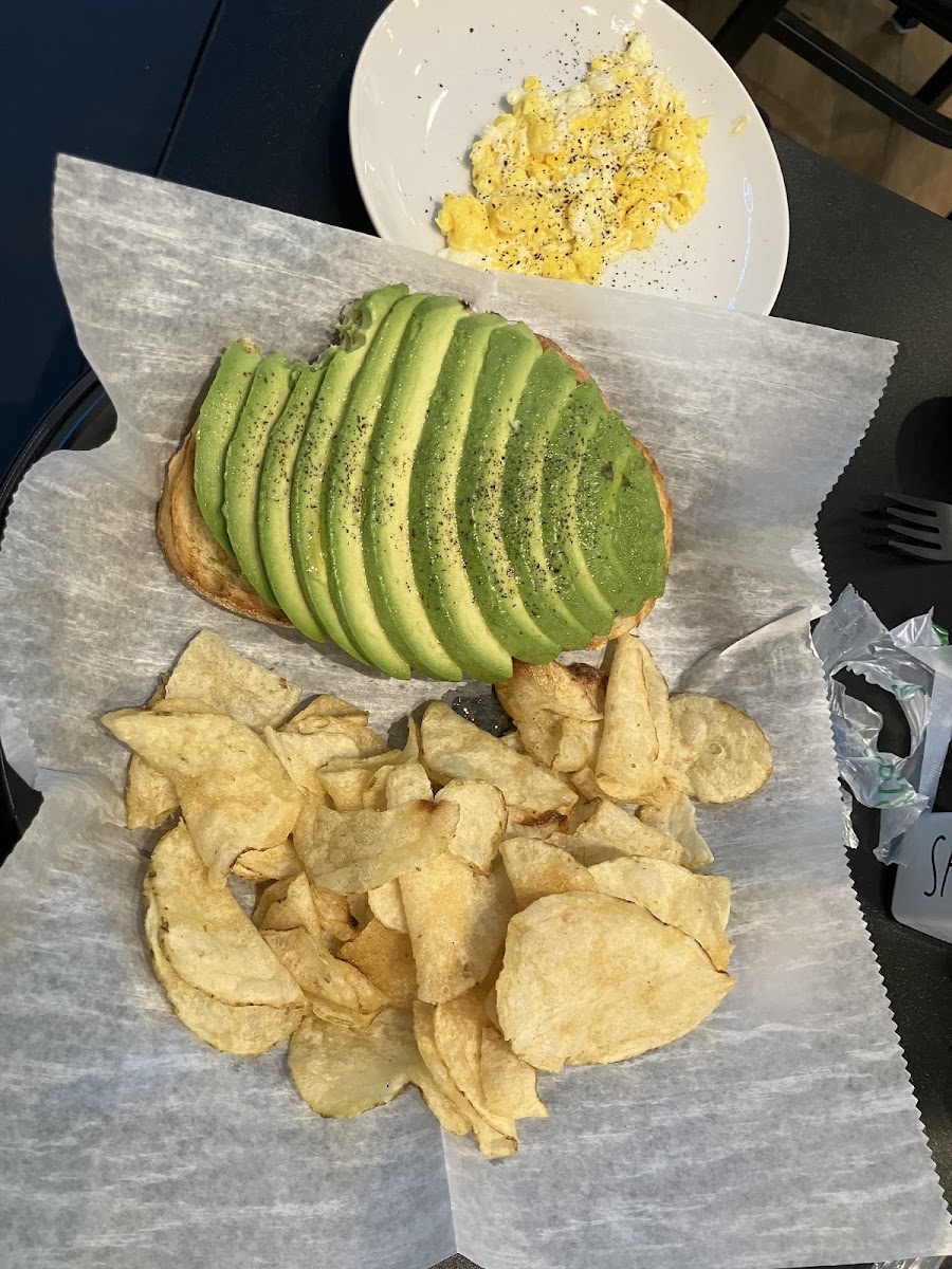 Momsy’s Cafe - 8
