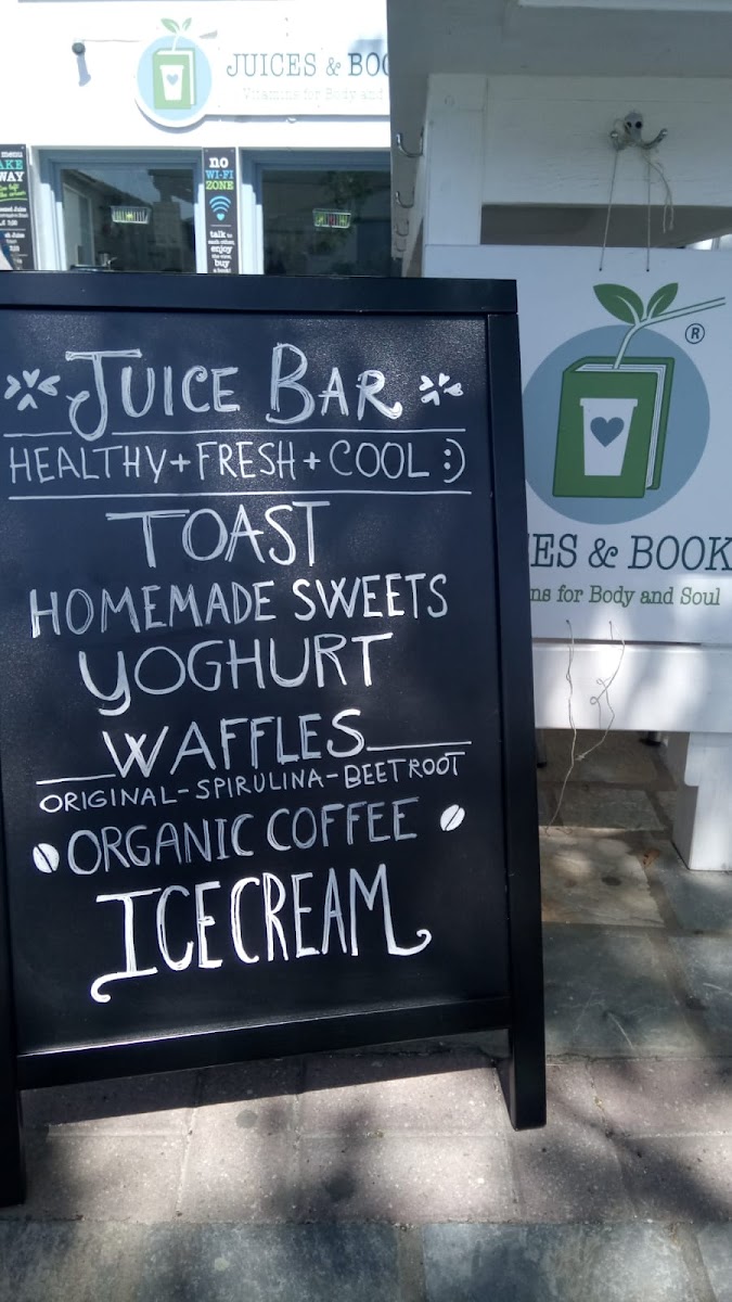 JUICES & BOOKS Vitamins for Body and Soul - 10