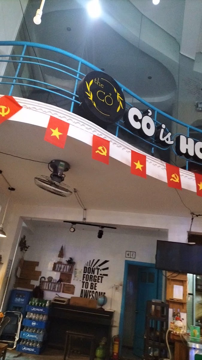 Tiệm cà phê Cỏ - 2