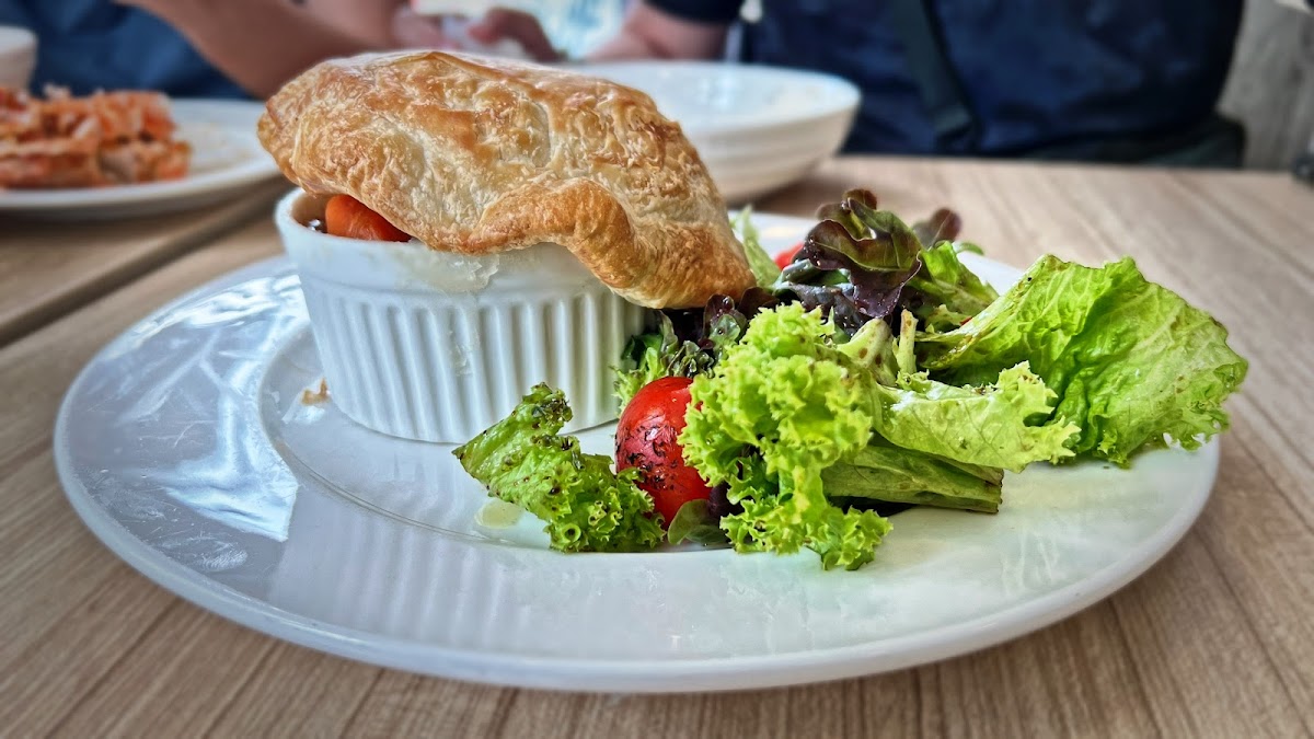 The Living Room Cafe - Zion Bishan - 8