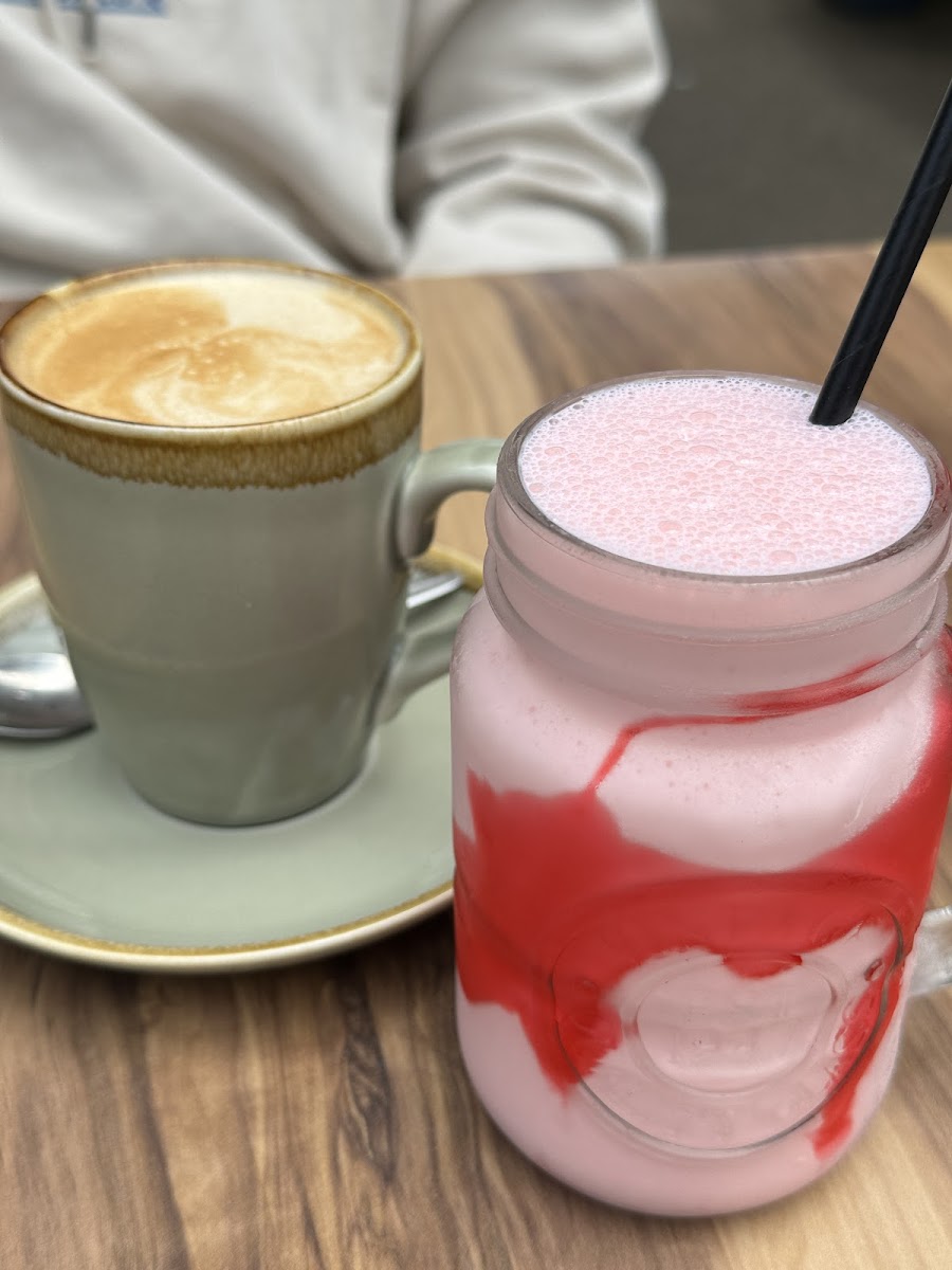 Sages Cottage Farm Cafe - 9