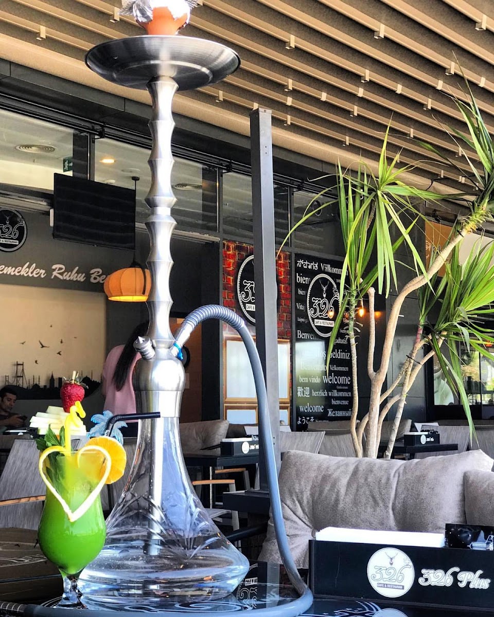 326 Plus Cafe & Restaurant & Hookah