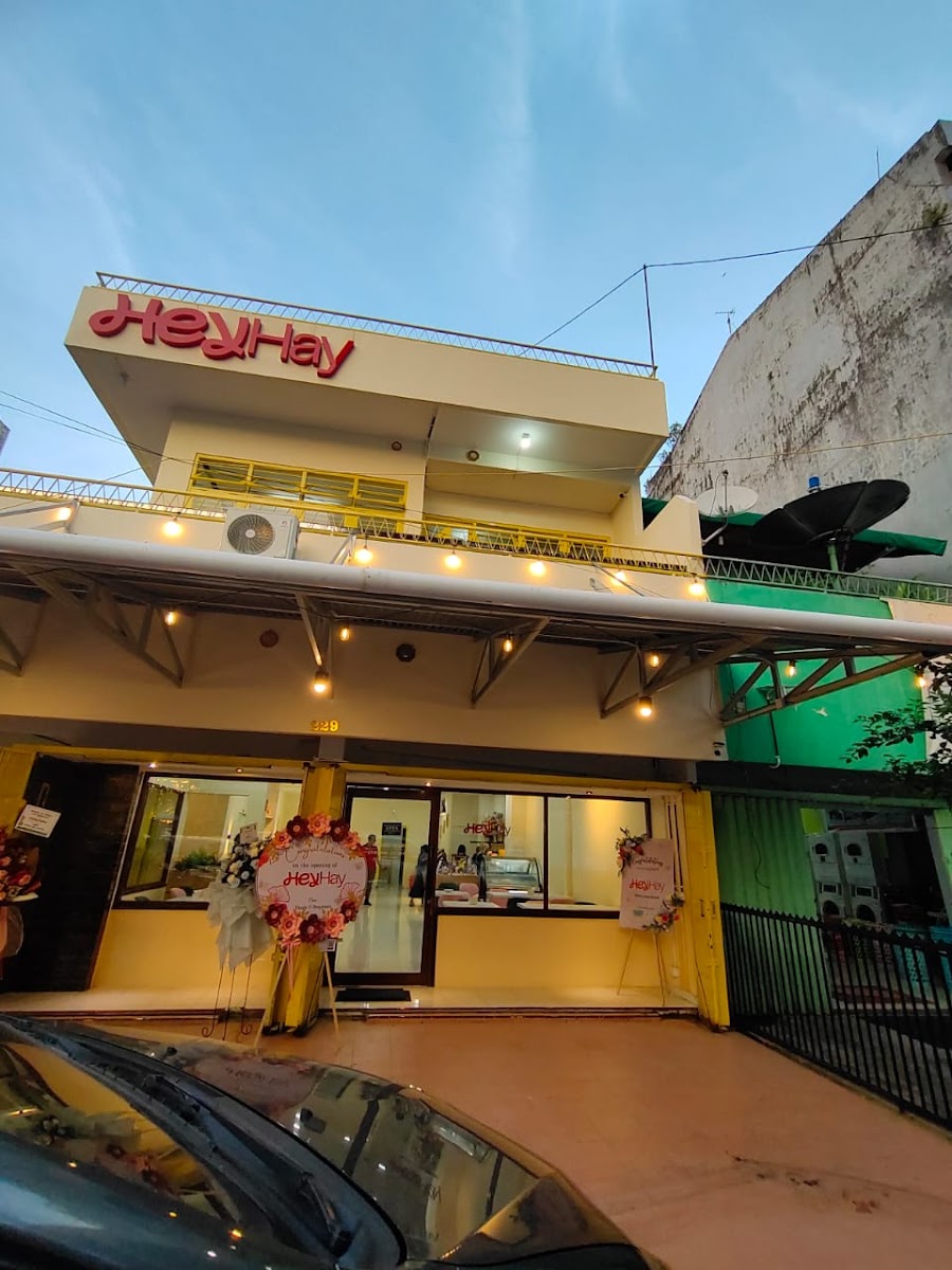 HeyHay Cafe
