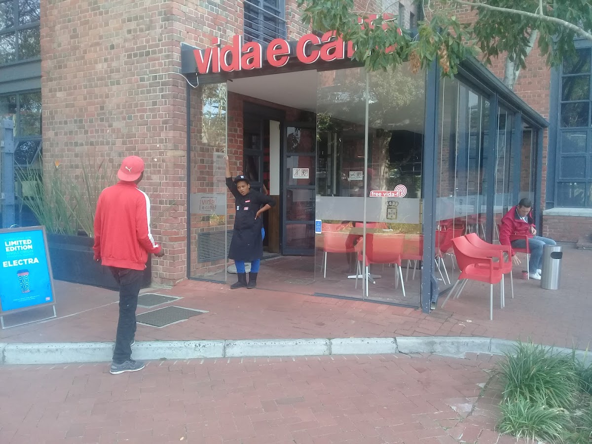 Vida Cafe Black River Park