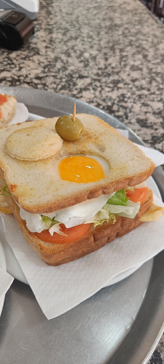 Cafeteria Cru Sants - 10