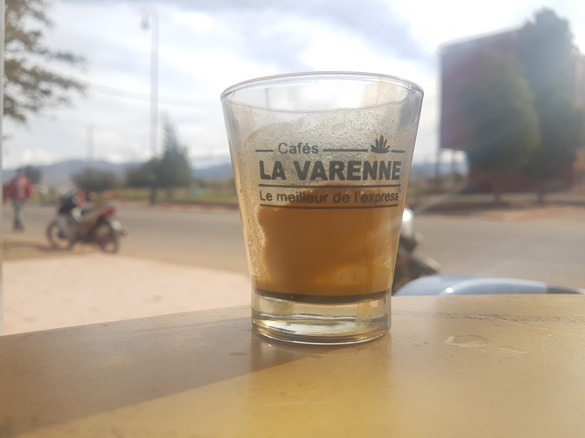 Cafe El Mouatamid - 7