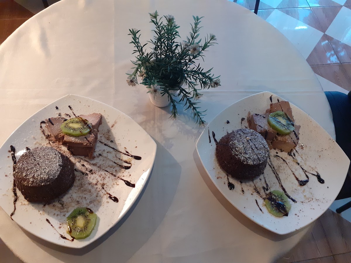 Cafe Melissa • კაფე მელისა - 6