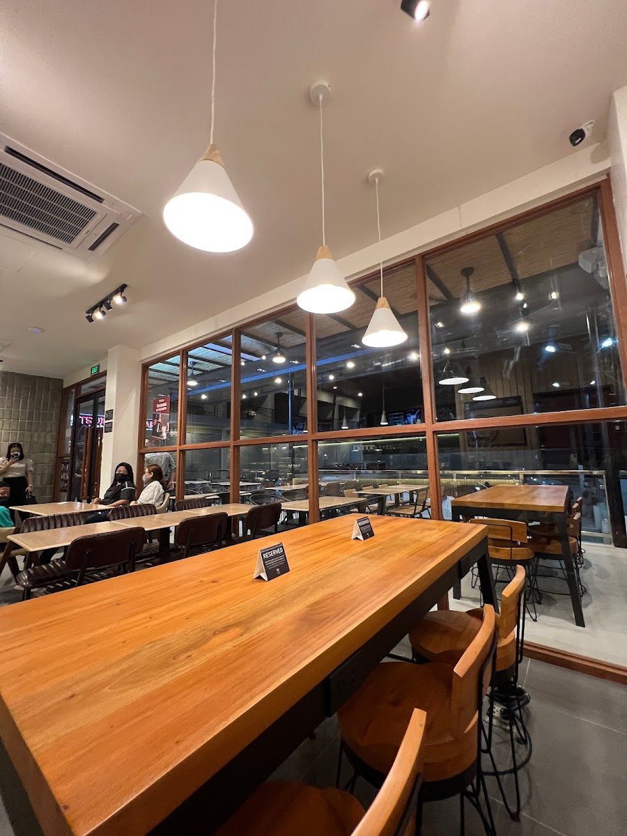 Bo's Coffee - Old De Venecia