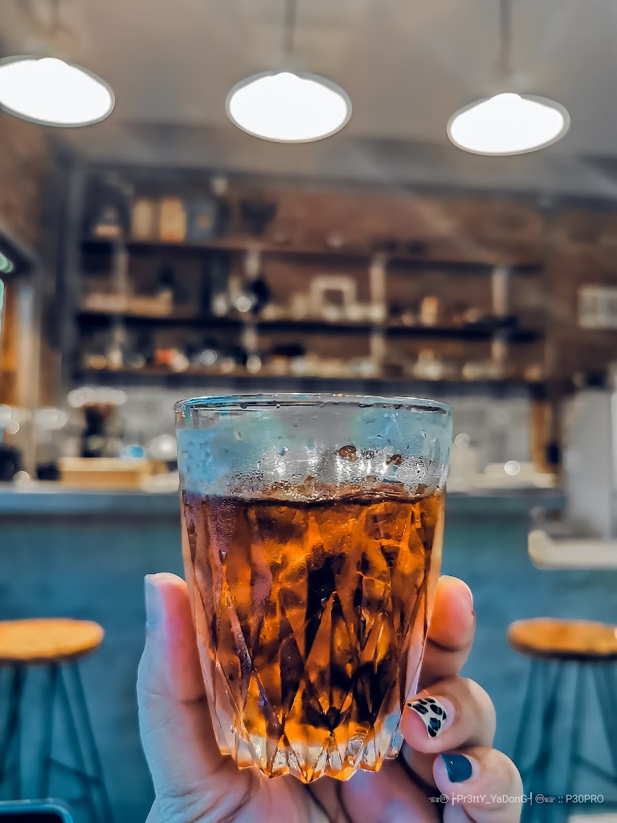 Little Art Coffee - 9