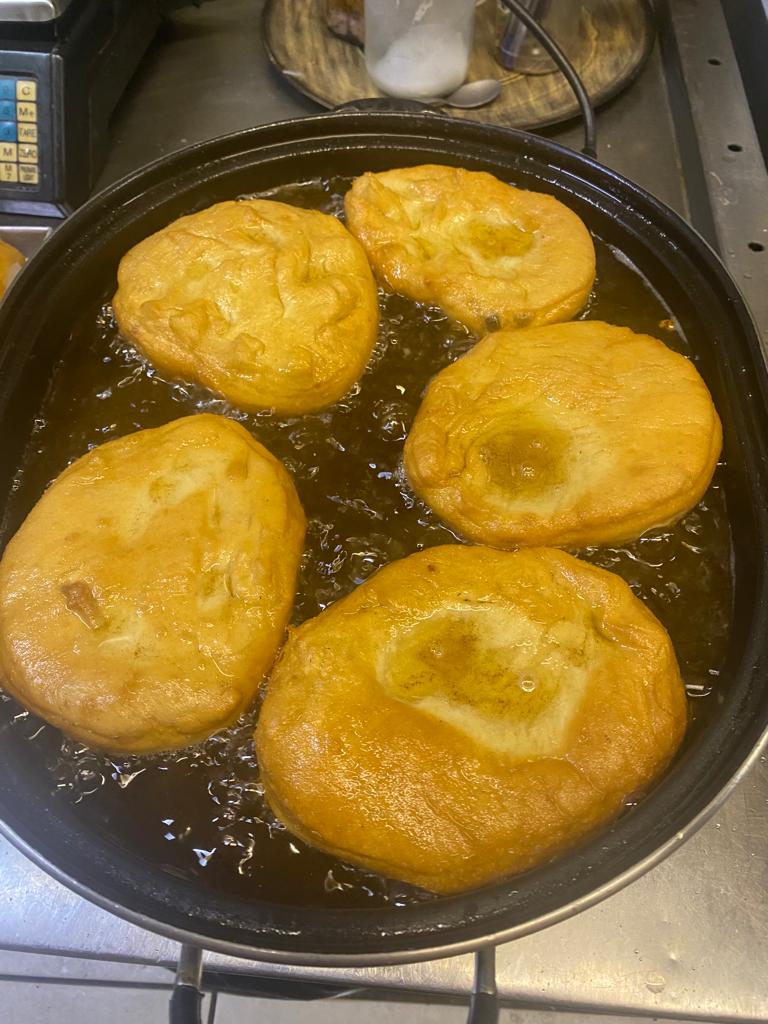 Poetsies Gifts & Deli - 10