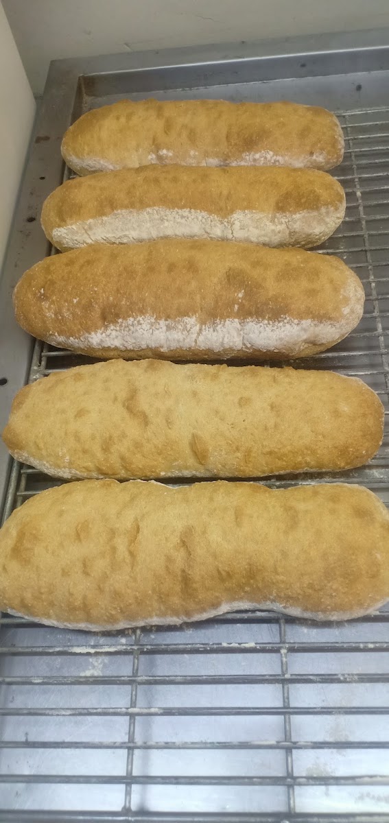 Poetsies Gifts & Deli - 8