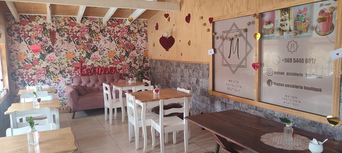 Cafeteria y Pasteleria Maison
