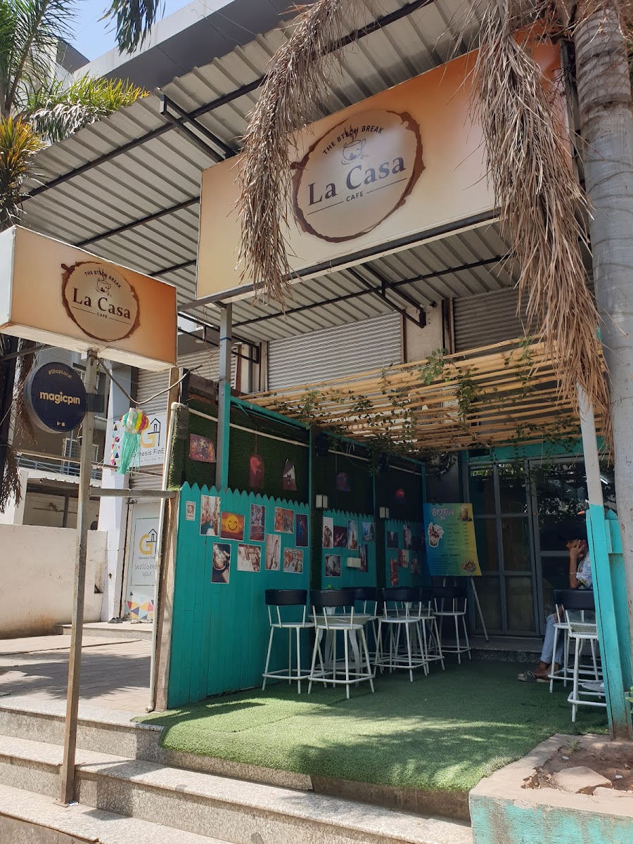 La Casa Btech break cafe