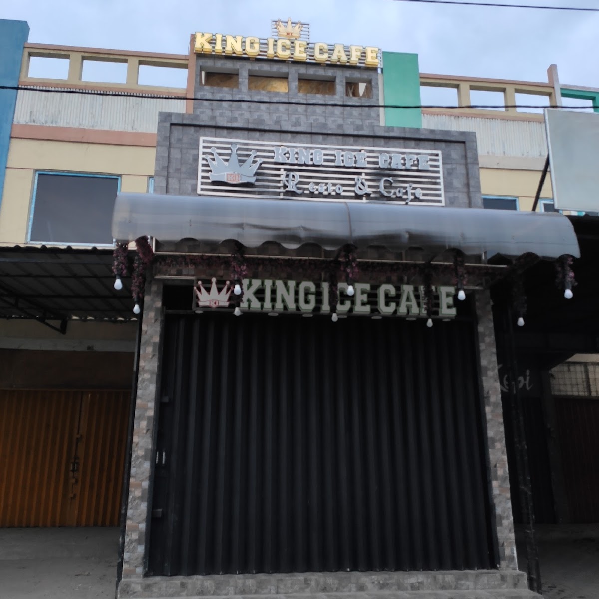 King Ice Cafe & Resto
