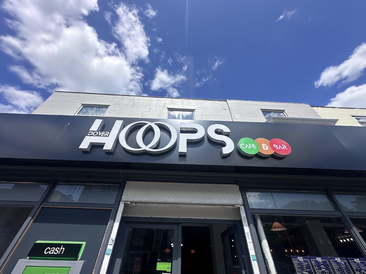 Hoops Café & Bar