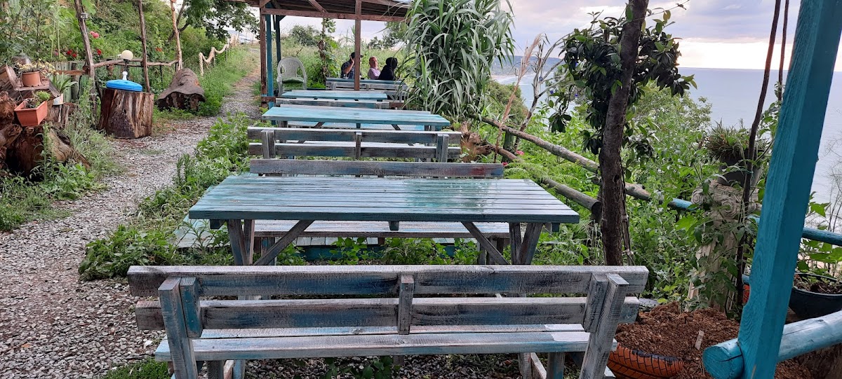 Ütopya Çay Bahçesi