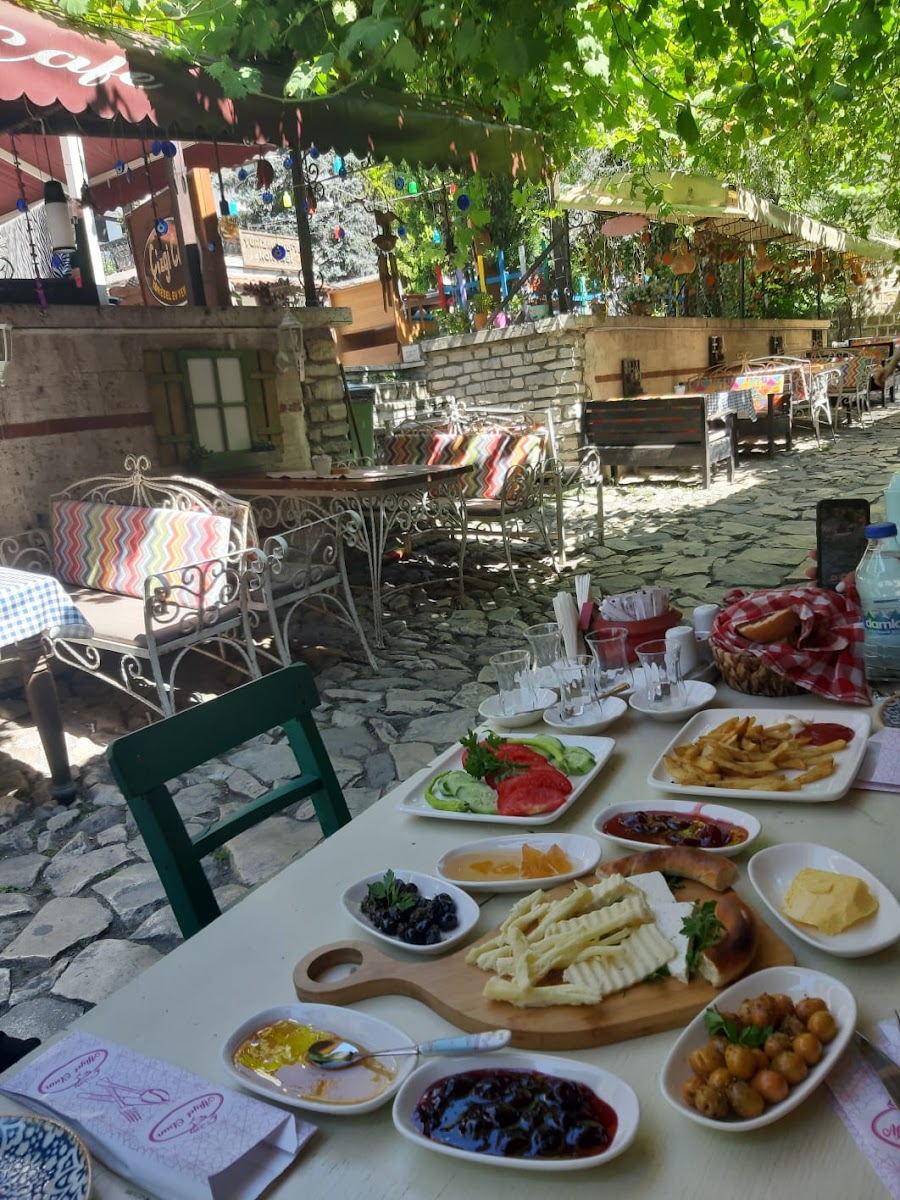 Cizgi Cafe - 3